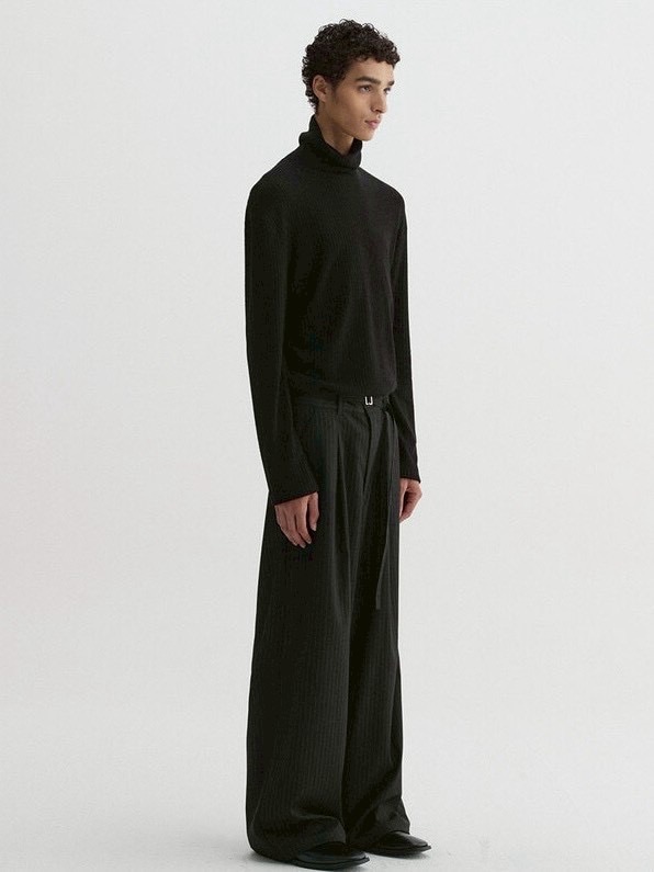 【DNSR】Knitted Turtleneck Long Sleeve