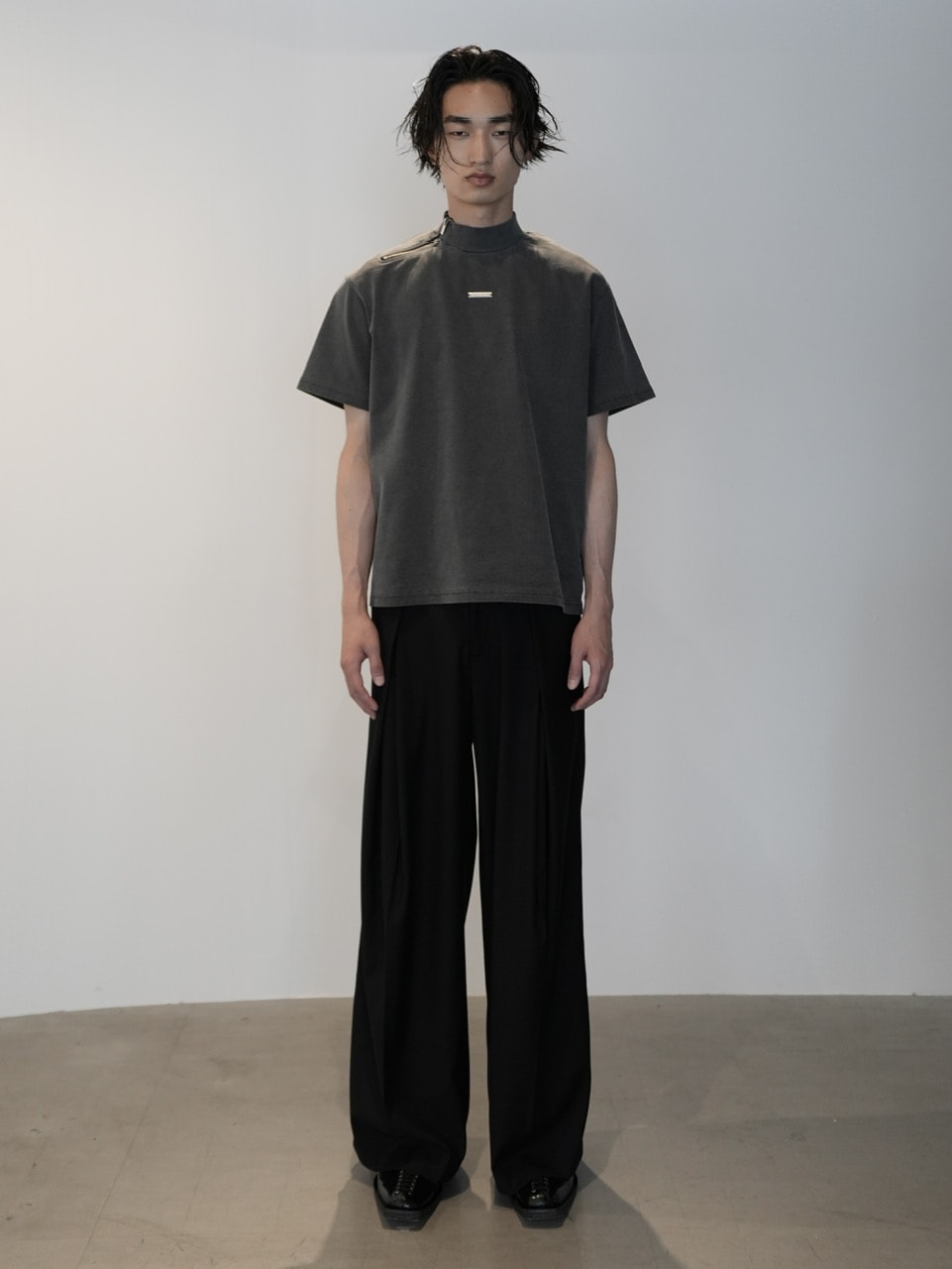 CS】Shoulder zip mockneck tee (pigment black) / 【シーエス