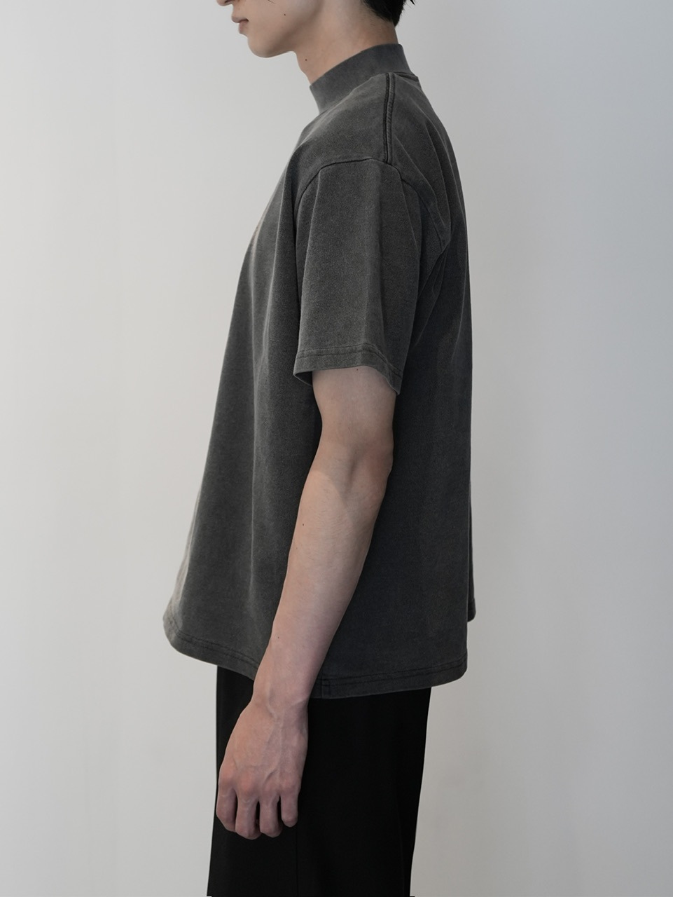 CS】Shoulder zip mockneck tee (pigment black) / 【シーエス