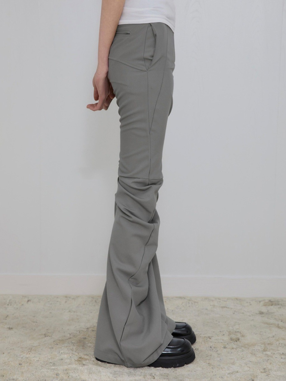 現在開催中のキャンペーン＆お得情報 FLAREUP】Asymmetrical Drape Pants | OUR BRAND,FLAREUP パンツ
