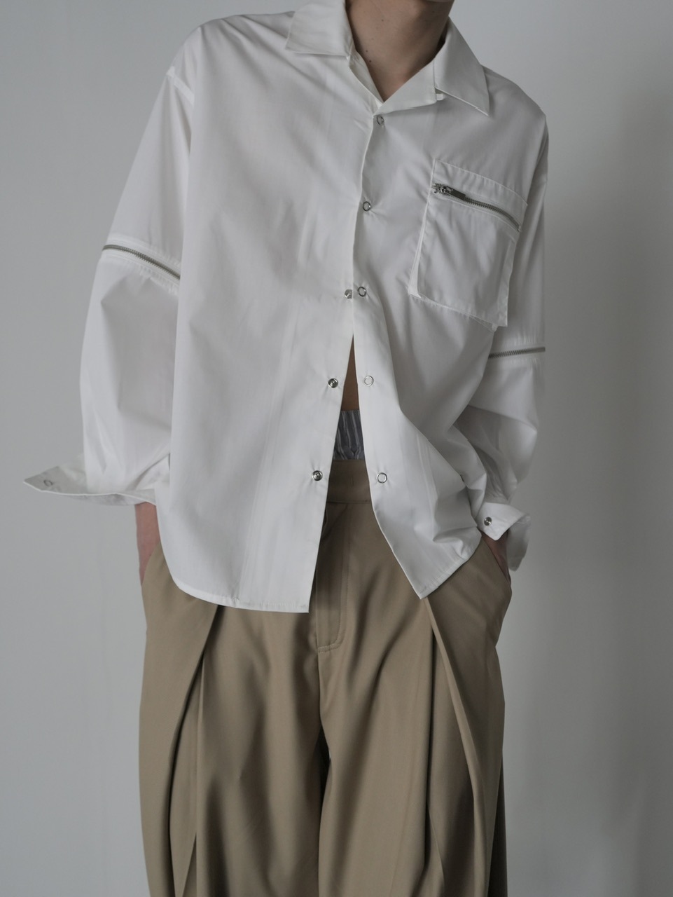 CS】2way zip square cut shirt (white) / 【シーエス】2ウェイ