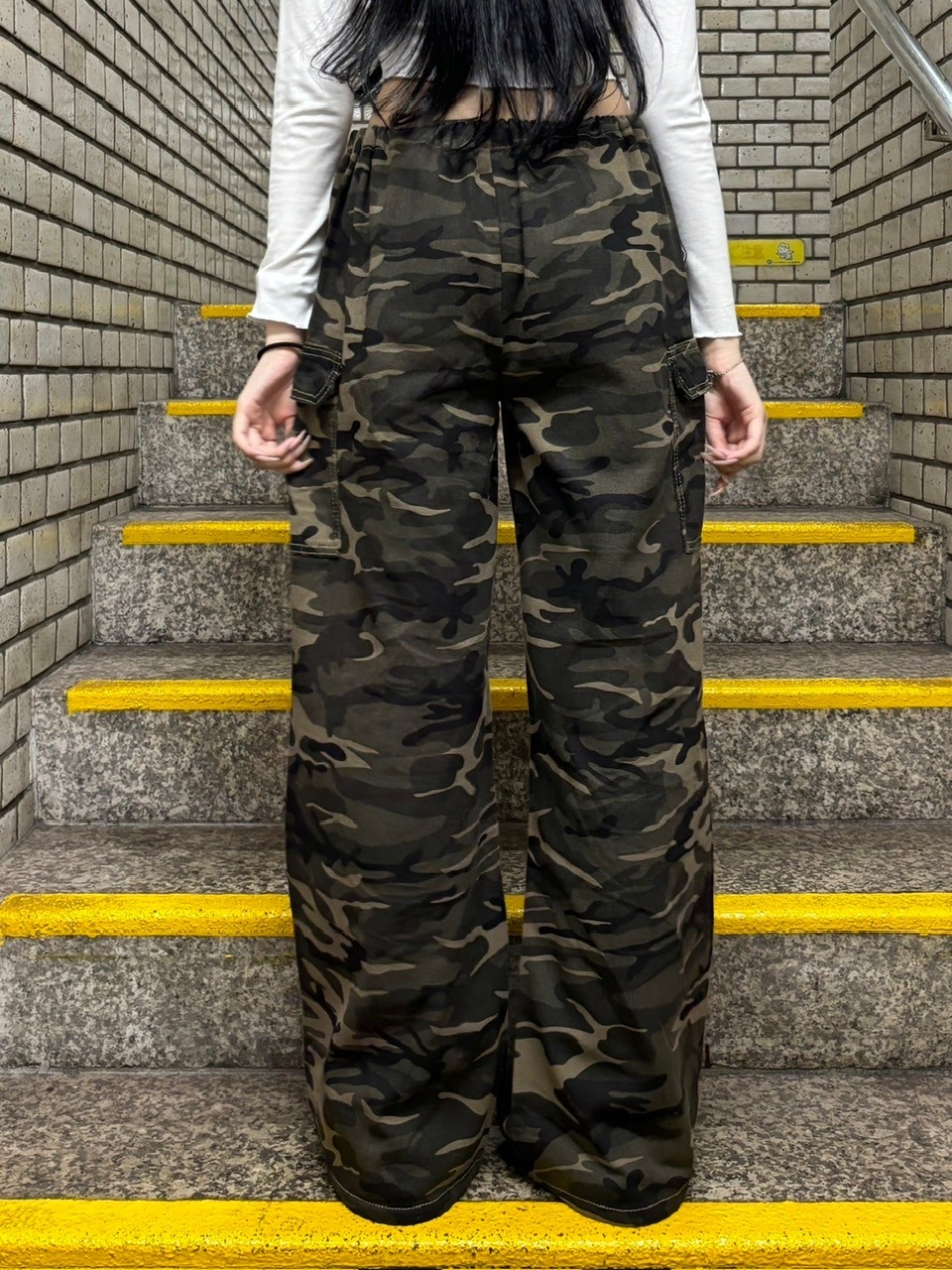パンツ Vitamin Camo wide trousers 受注制【oaks】camo cargo wide pants | OUR BRAND,OaKS,PANTS