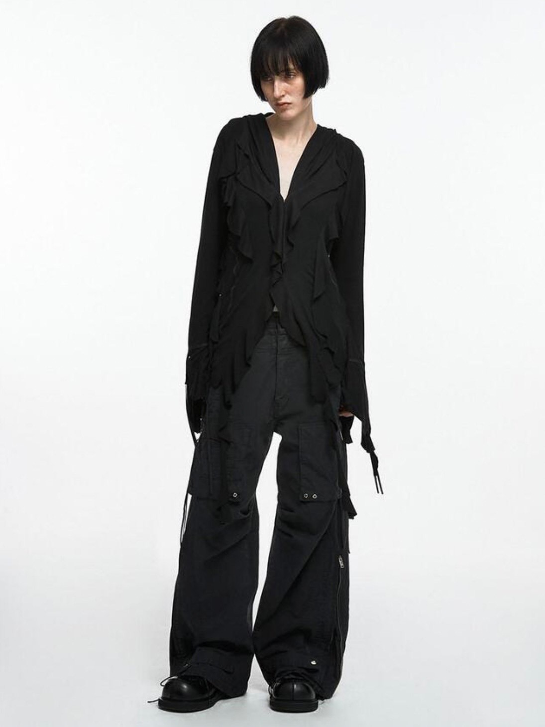 NACHE★韓国★人気★男女兼用★RAWCUT CURVED PANTS (UNISEX) Designer fashion, Seoul-fully created | W Concept