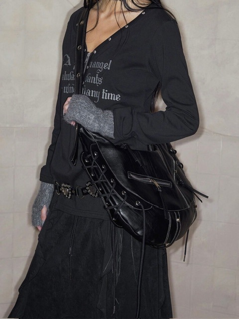 5/19再入荷【NOT KNOWING】HALFMOON MOTO CROSS BAG(POLYURETANE