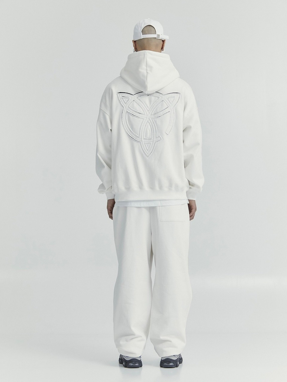 ★OY★LAYERED CUTTING LOGO HOODIE-WHITE★正規品/韓国直送料込 OY】LAYERED CUTTING LOGO HOODIE | OUR BRAND,OY | PRESSING