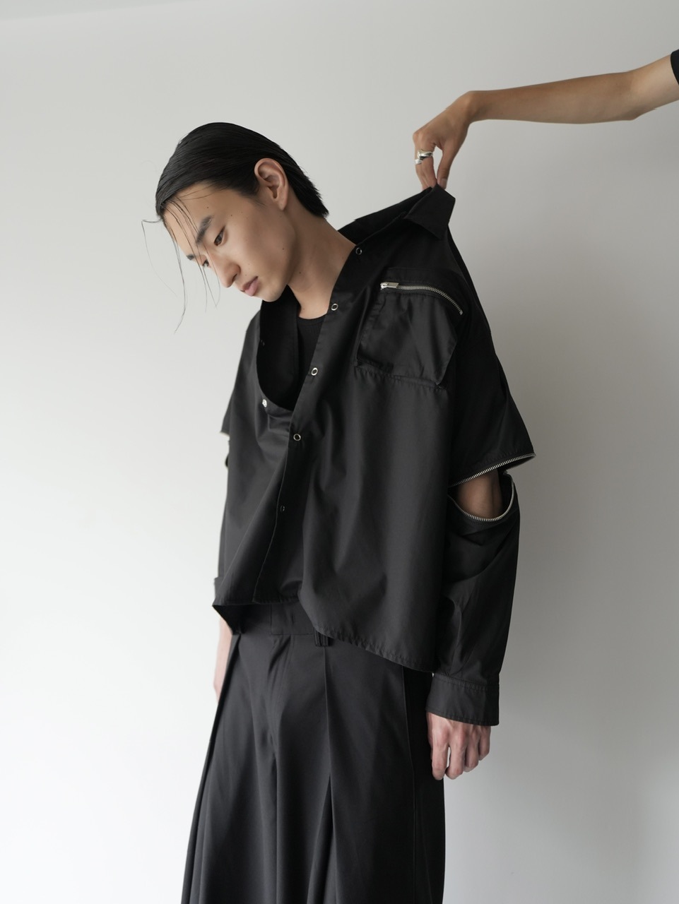 CS】2way zip square cut shirt (black) / 【シーエス】2ウェイジップ