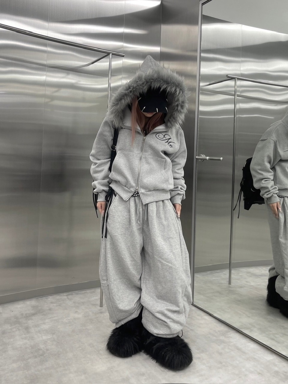 nmtc +】embroidery fur zip up hoodie (2color) | OUR BRAND,nmtc +