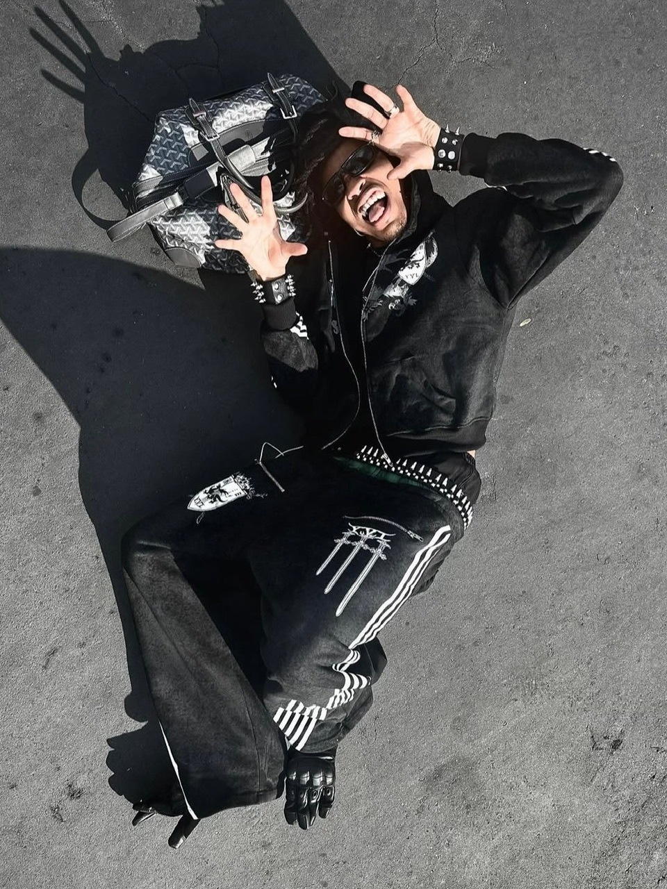 【COZY WORLDWIDE】スウェットパンツ ブラック 12/8 21:00再販【Cozy world Wide】ROYAL KNIGHT CLUB WAXED