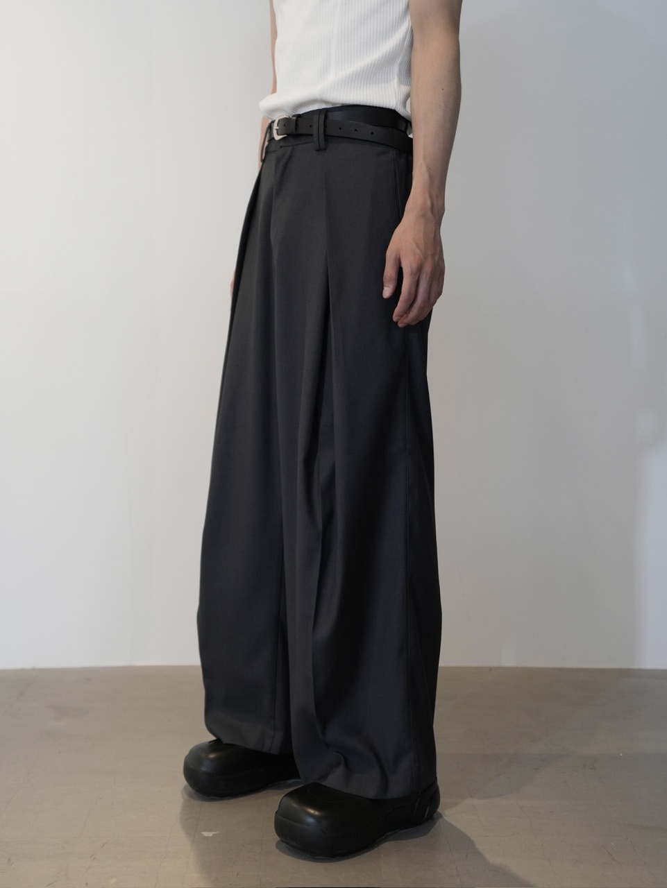 パンツ Tuck Drape Cargo Pants パンツ Tuck Drape Cargo Pants Tuck Cargo Pants / タック