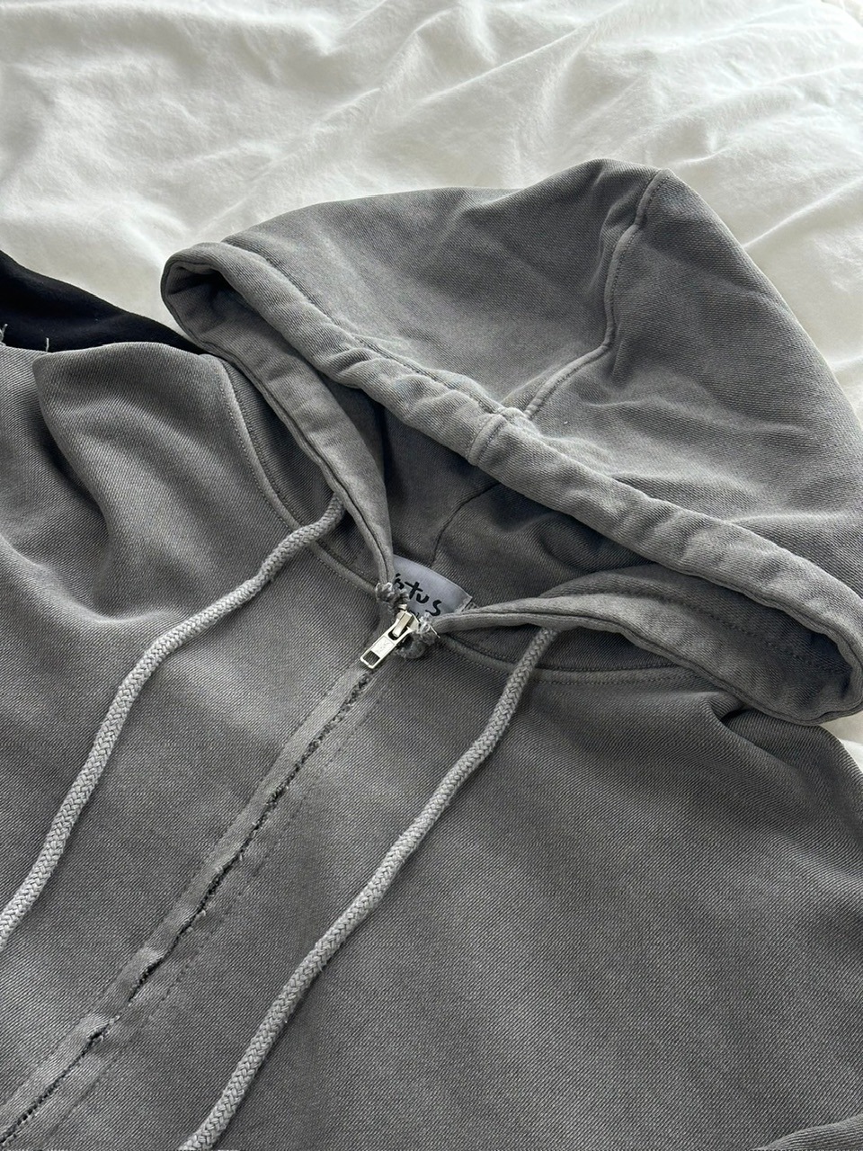 LUV CODE】pigment cropped zip up hoodie (2color) | OUR BRAND