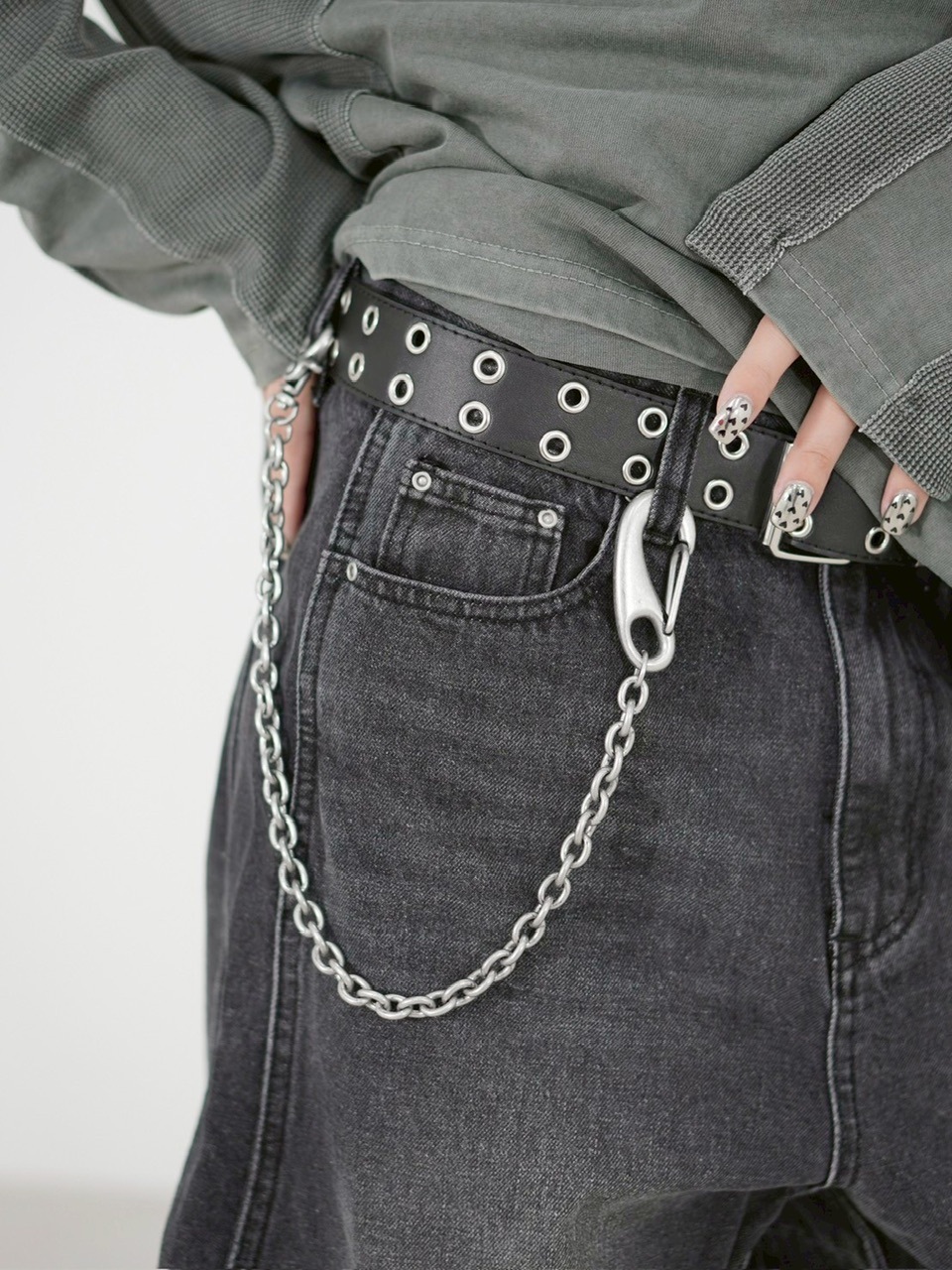 受注制【Chikashitsu +】antique silver wallet chain | OUR BRAND