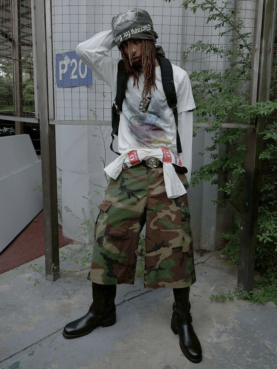Tシャツ・カットソー [SUNDAYOFFCLUB] Texas Chainsaw Massacre Vintage Short Sleeve SOC] Texas Chainsaw Massacre Vintage Thrashed Short Sleeve