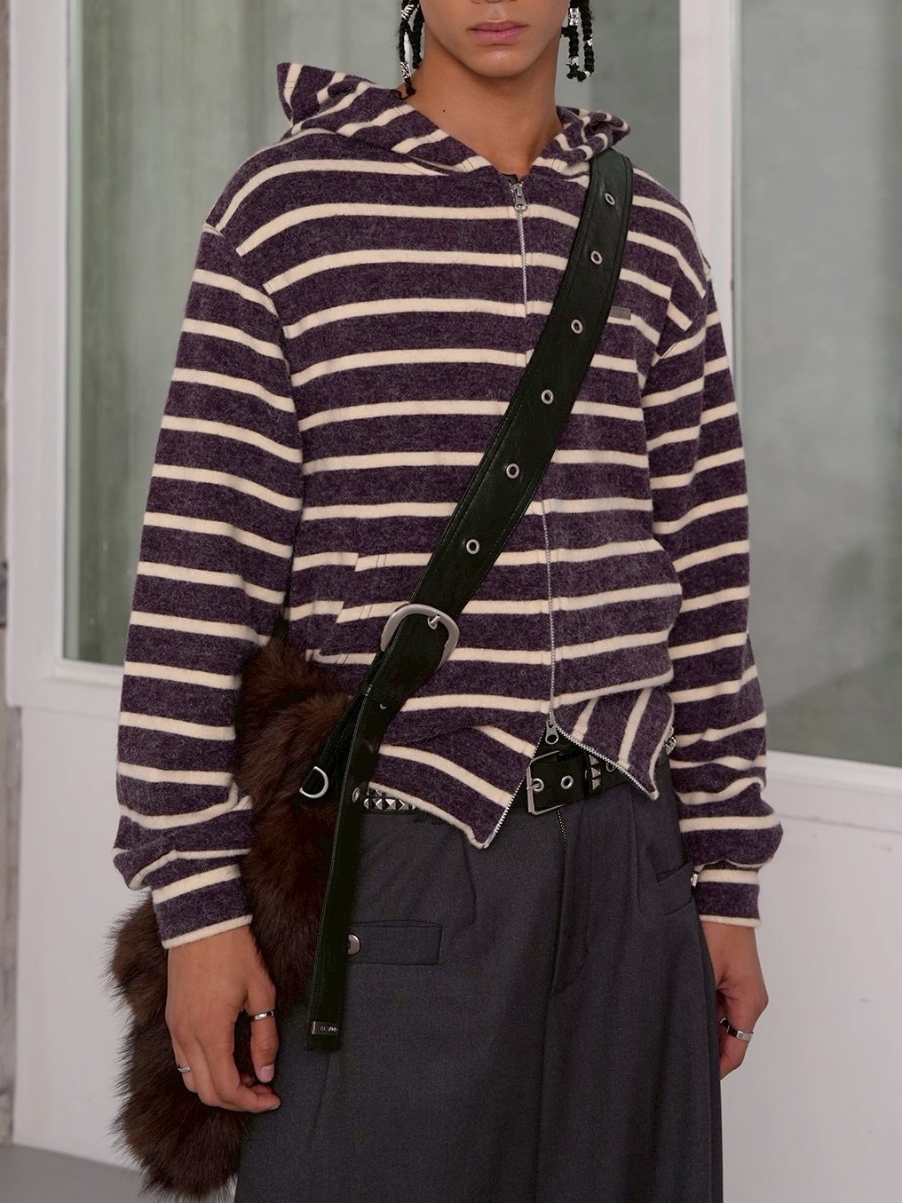 【ESC STUDIO】Cozy fuzzy zip-up hoodie