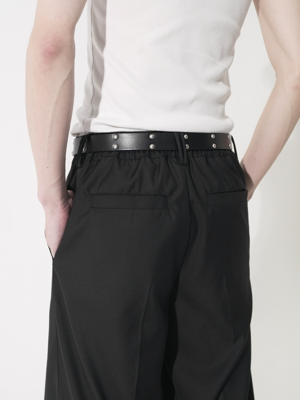 CS】cross tuck drape slacks (black) | OUR BRAND,Chikashitsu +,CS