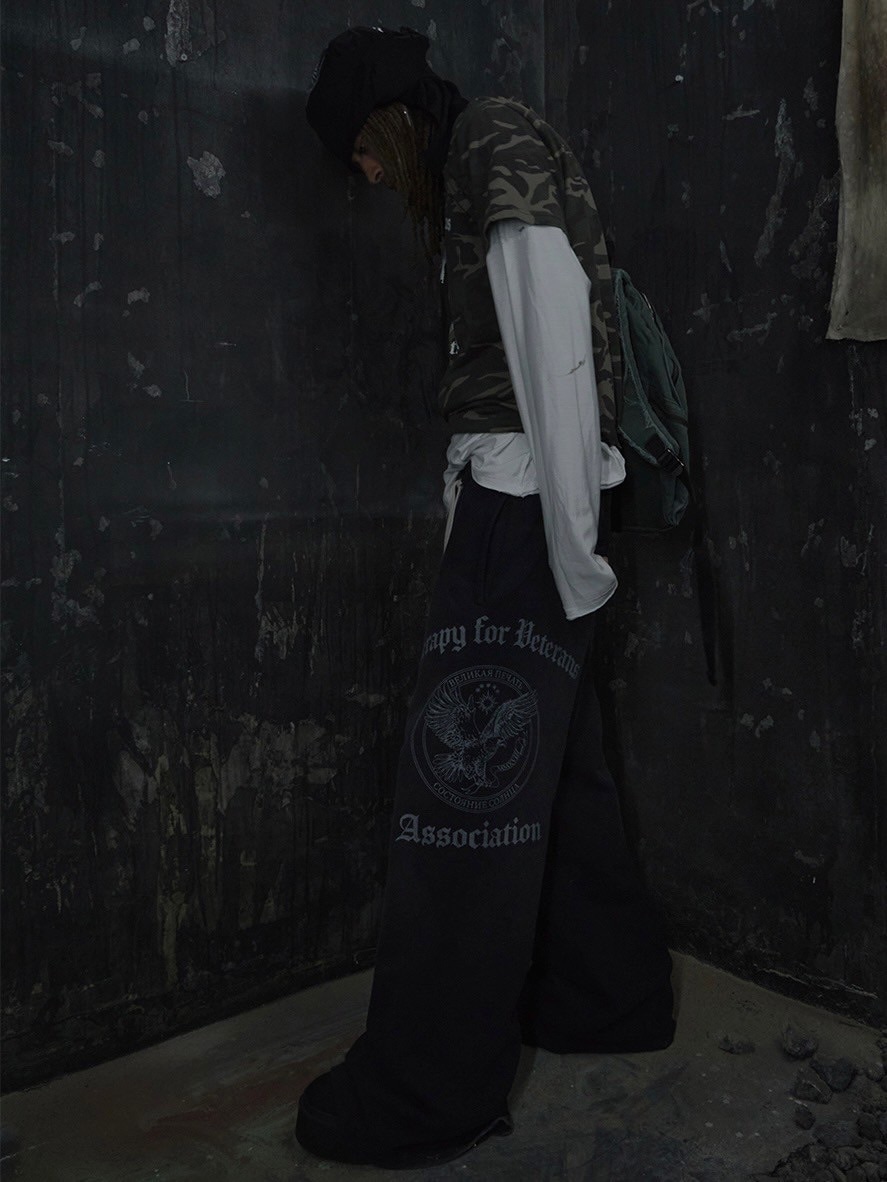 SUNDAY OFF CLUB】TOV Hand Distressed Short Sleeve | OUR