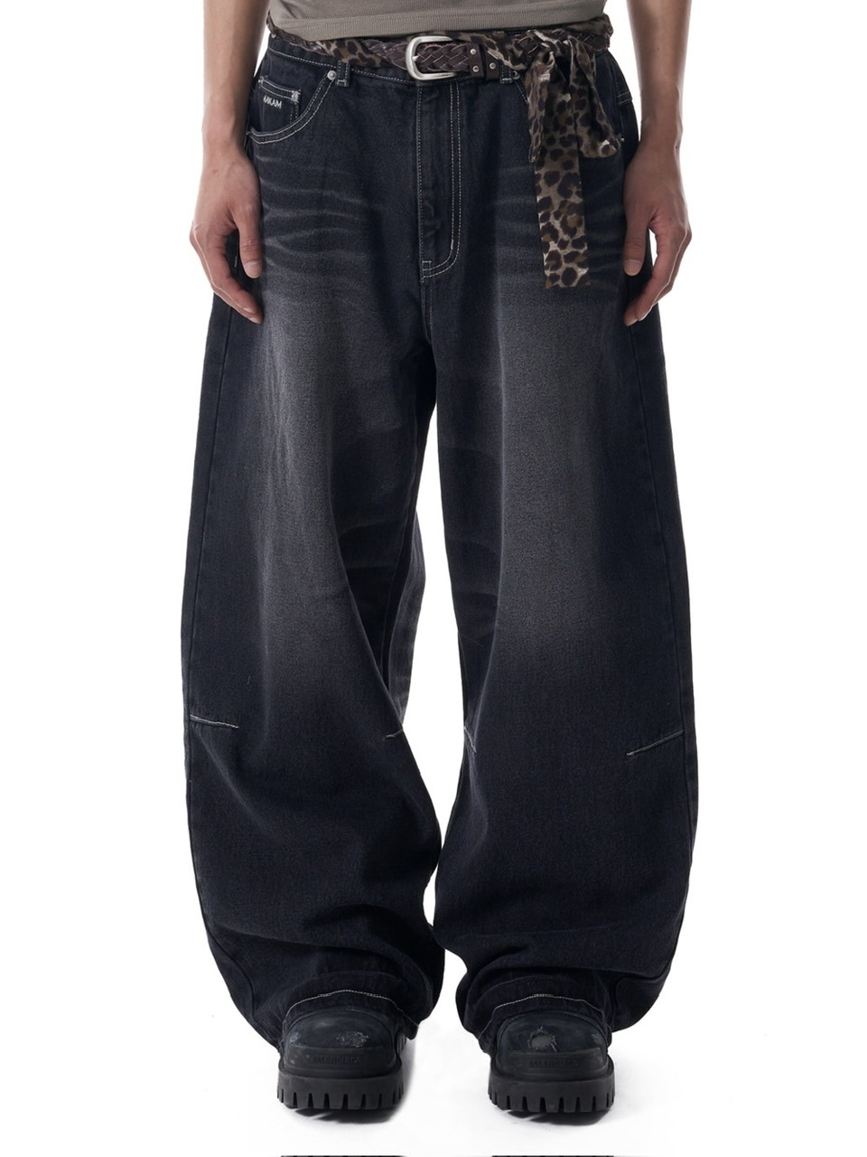 AAKAM】2-Lined Eyelet Washed Denim Pants | OUR BRAND,AAKAM