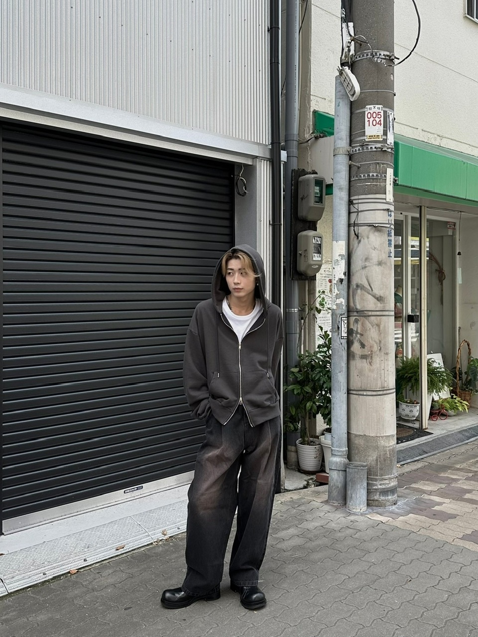 Chikashitsu +】set up box short zip hoodie (3color) | OUR