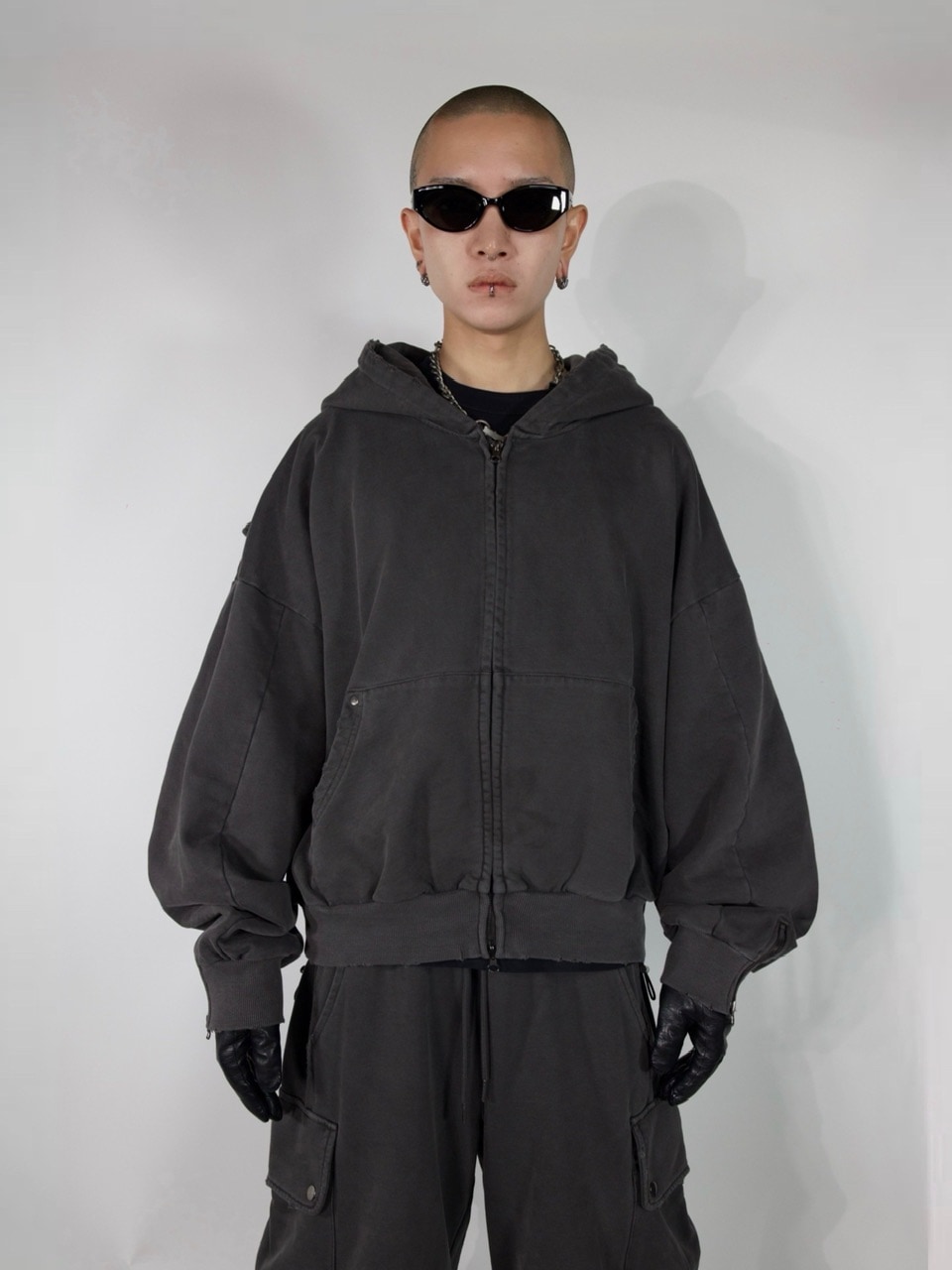トップス CHIKASHITSU PLUS double zip hoodie CHIKASHITSU PLUS HIGH】cropped dirty wash double zip hoodie