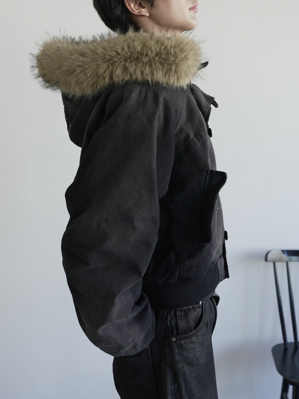 CHIKASHITSU PLUS HIGH】N-2B cropped hood blouson (denim) | OUR