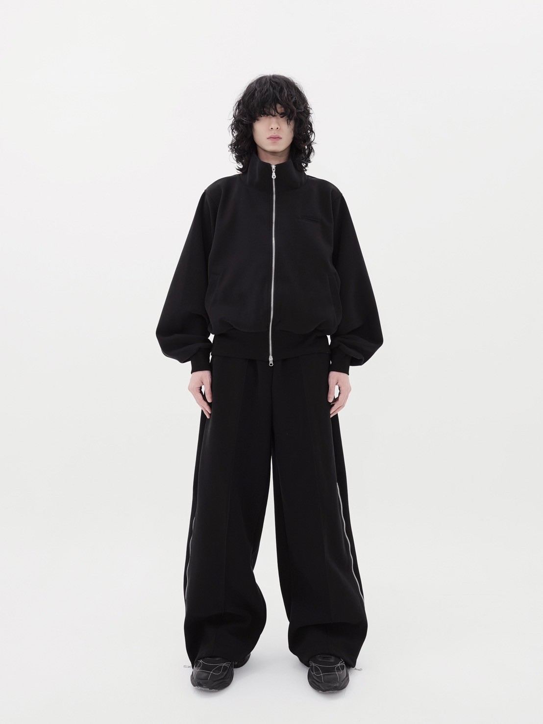 【Chikashitsu + ORIGINAL】Bonding flare zip wide pants (black)