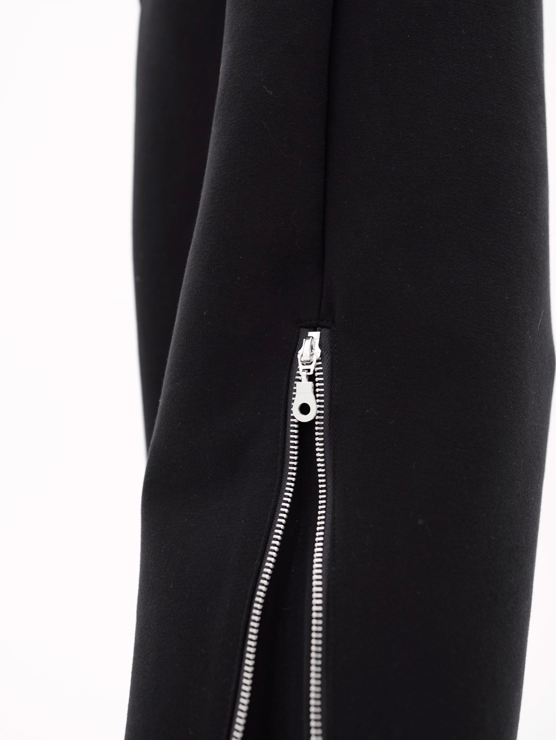 【Chikashitsu + ORIGINAL】Bonding flare zip wide pants (black)