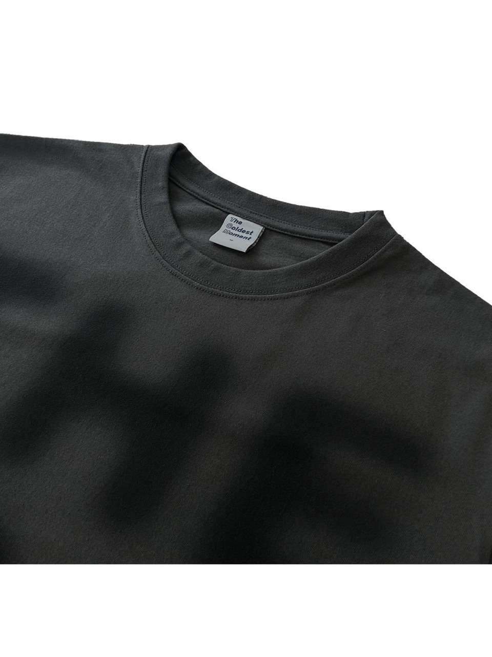 THECOLDESTMOMENT】TCM blur logo T | OUR BRAND