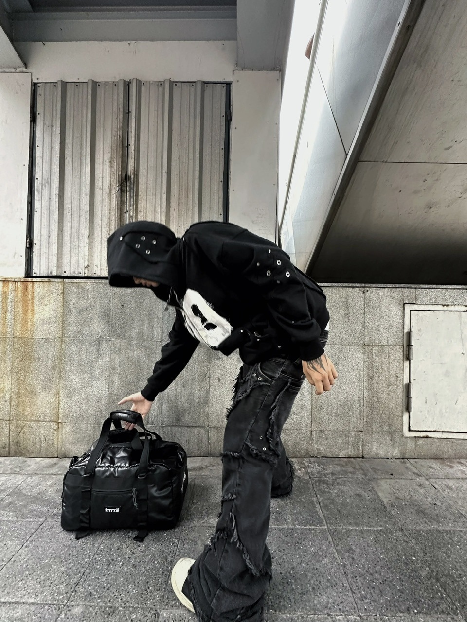 5/12再入荷【Cozy world Wide】00 KNIGHT CLUB HOODZIP | OUR