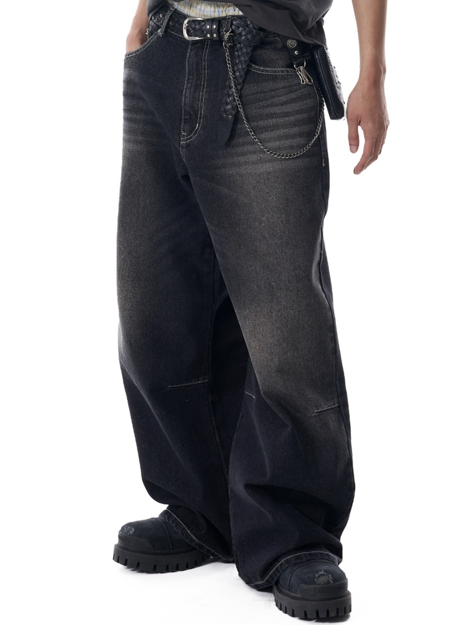 AAKAM】Studded Chain Wallet | OUR BRAND,AAKAM | PRESSING WEB AAKAM】Studded Chain Wallet | OUR BRAND,AAKAM | PRESSING WEB