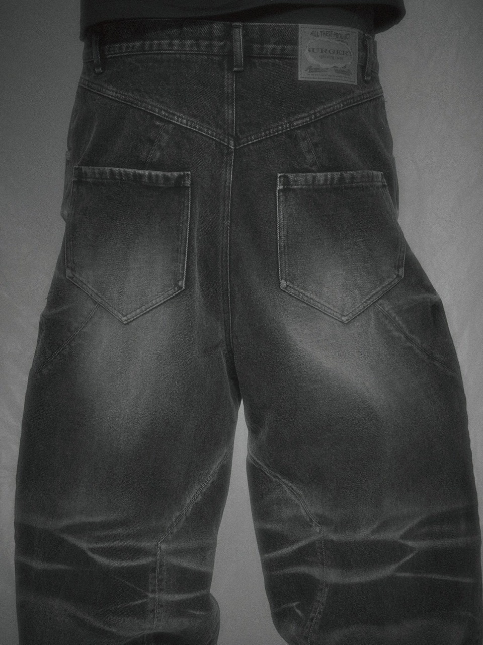 体型、補正、裁断 11/13 20:00発売【SURGERY】surgery sutured wide denim pants | OUR