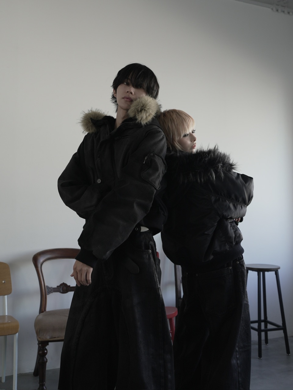 CHIKASHITSU PLUS HIGH】N-2B cropped hood blouson (nylon) | OUR