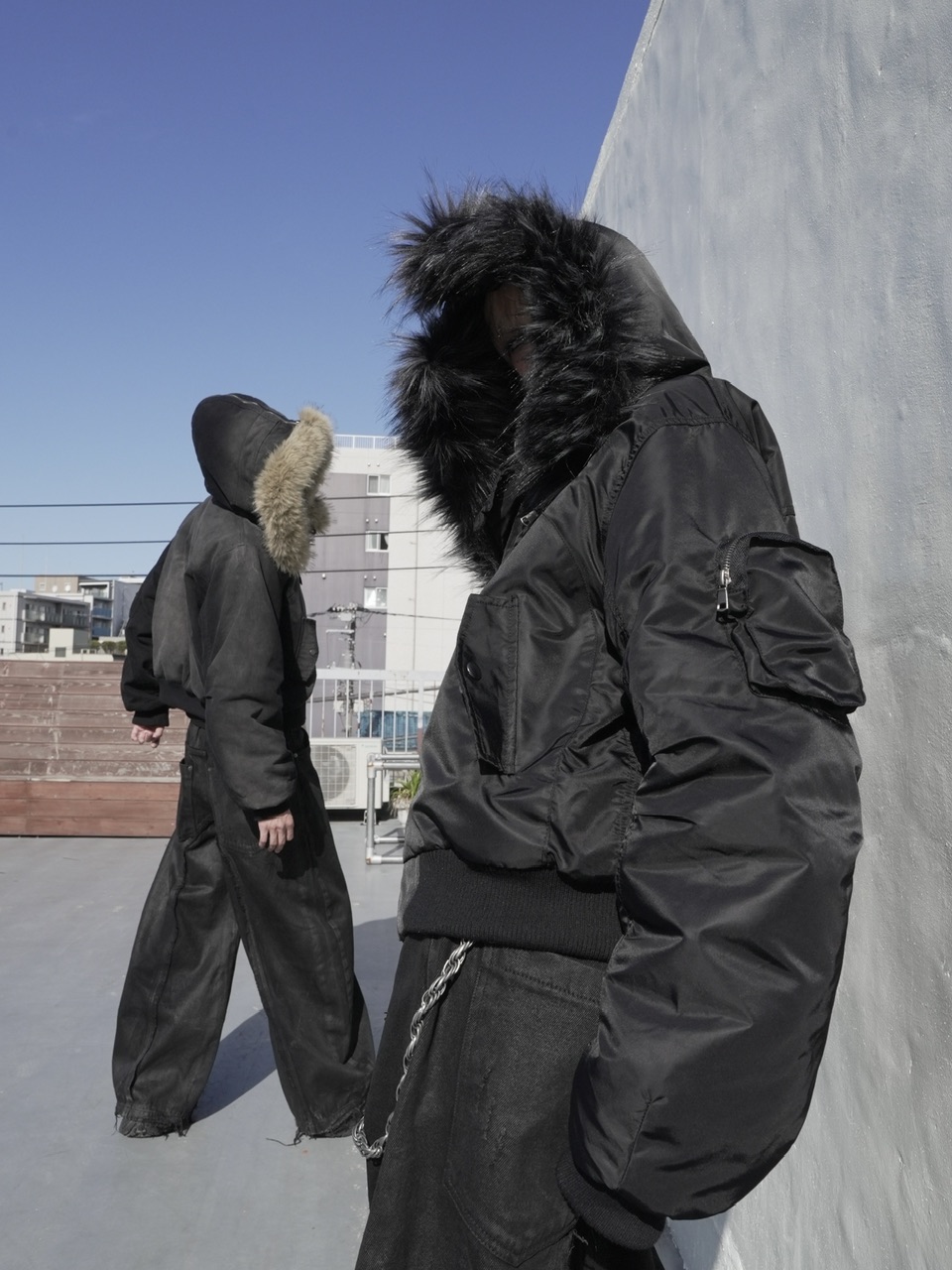 CHIKASHITSU PLUS HIGH】N-2B cropped hood blouson (nylon) | OUR