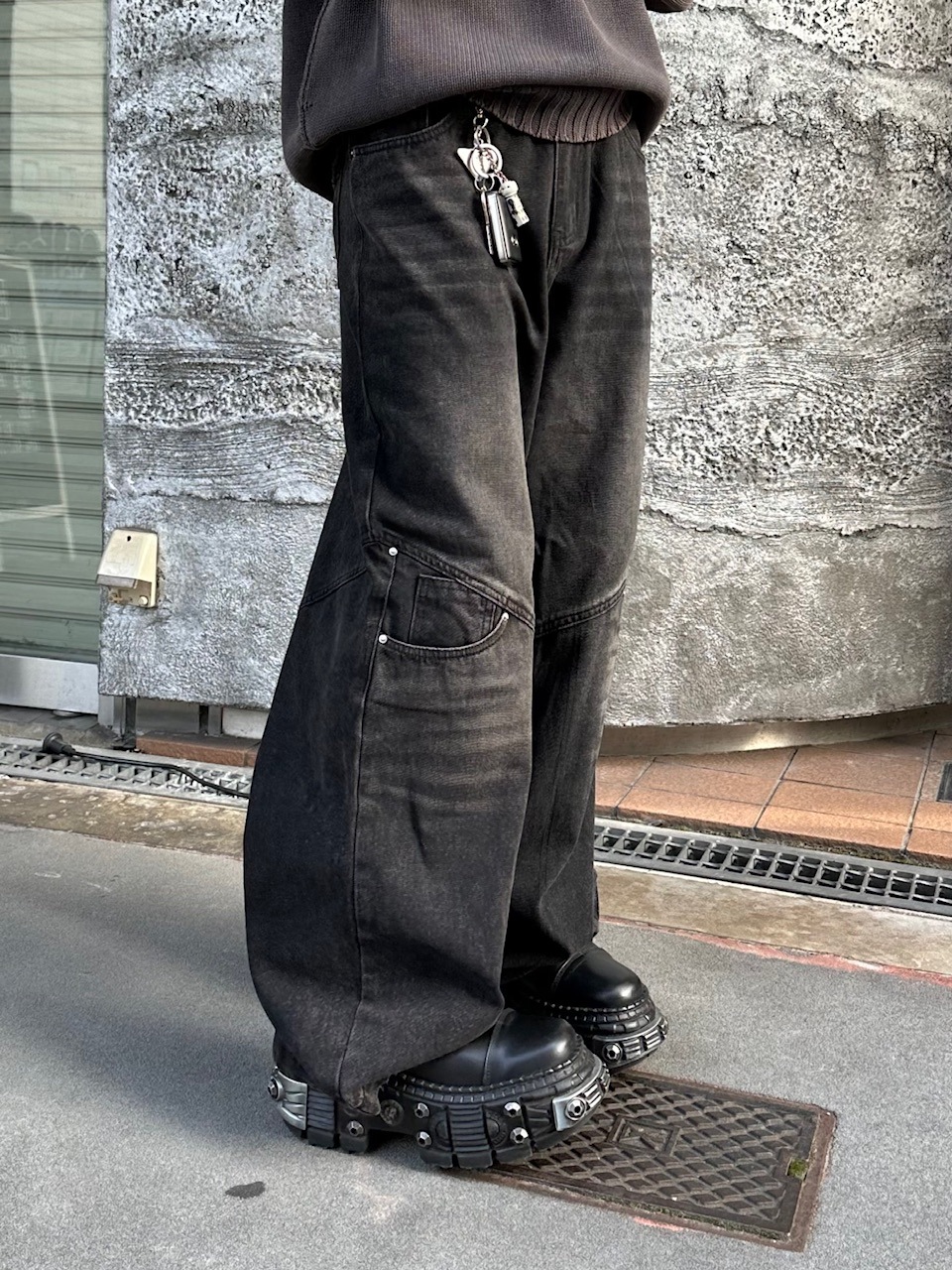 大阪店WEB限定【Chikashitsu +】double pocket wide denim pants (2color)