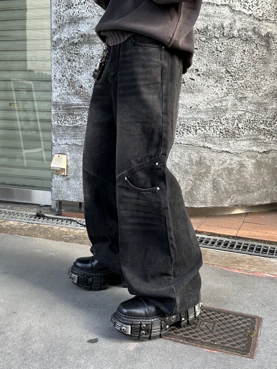 大阪店WEB限定【Chikashitsu +】double pocket wide denim pants (2color)