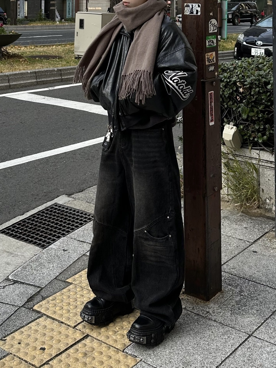 大阪店WEB限定【Chikashitsu +】double pocket wide denim pants (2color)