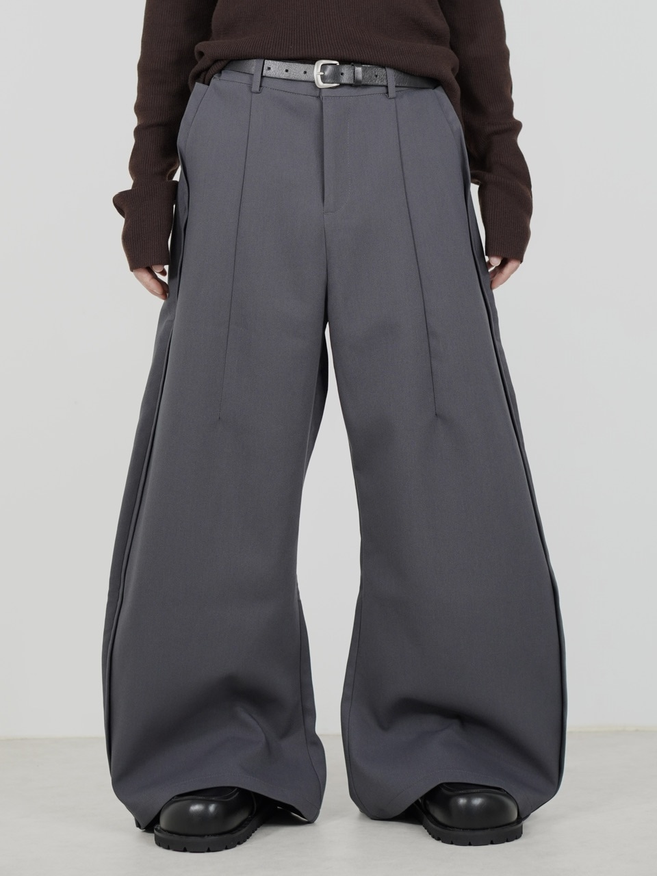 受注制【Chikashitsu +】side design wide slacks (2color) | OUR