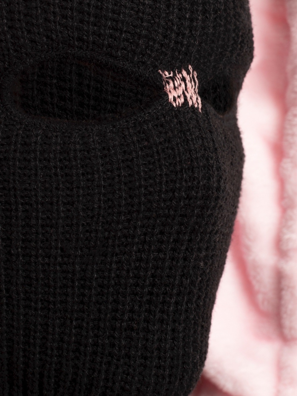 【W.I.A COLLECTION】HIDEEN PINK RABBIT BALACLAVA / BLACK W.I.A】HIDDEN PINK RABBIT BALACLAVA | OUR BRAND,W.I.A