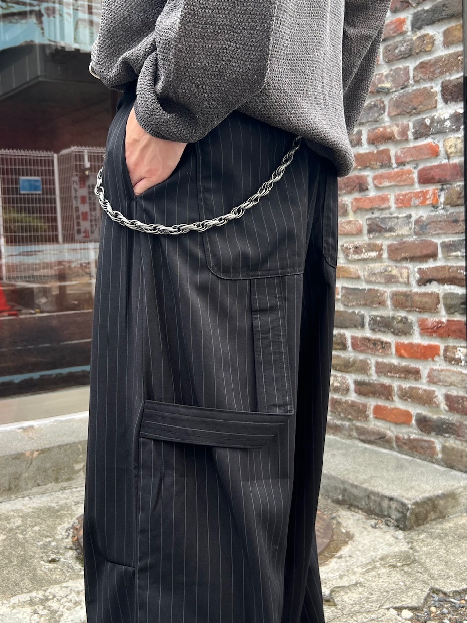 受注制【Chikashitsu +】draw cord stripe wide slacks / 【チカシツプラス】ドローコードストライプワイドスラックス (2color)