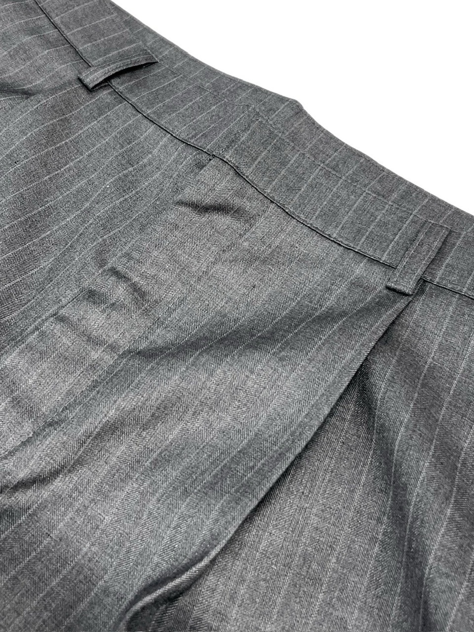 受注制【Chikashitsu +】draw cord stripe wide slacks / 【チカシツプラス】ドローコードストライプワイドスラックス (2color)