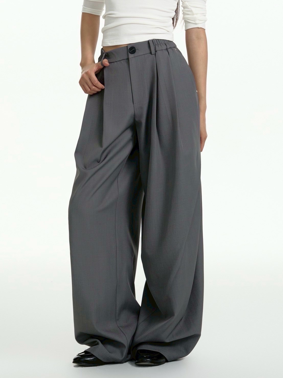 【TGNS】Pleated Drape Trousers / 【ツーガンズ】プリーツドレープシンプルスラックス