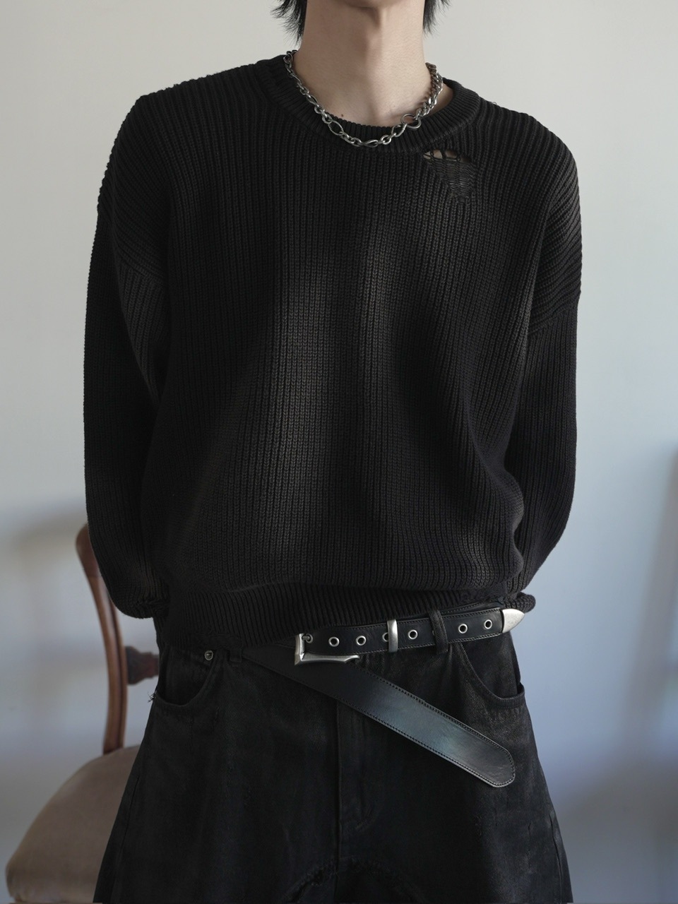 CHIKASHITSU PLUS HIGH】Cropped spray dyeing knit | OUR BRAND