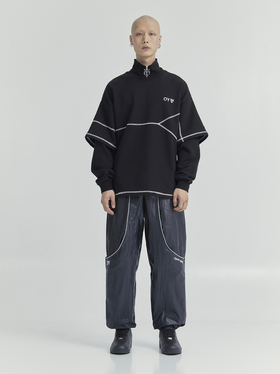 ★OY★B.G.S LAYERED LONG SLEEVE-KHAKI★正規品/韓国直送料込 OY】LAYERED COVER STITCH ZIPPER POLA LONG SLEEVE | OUR BRAND