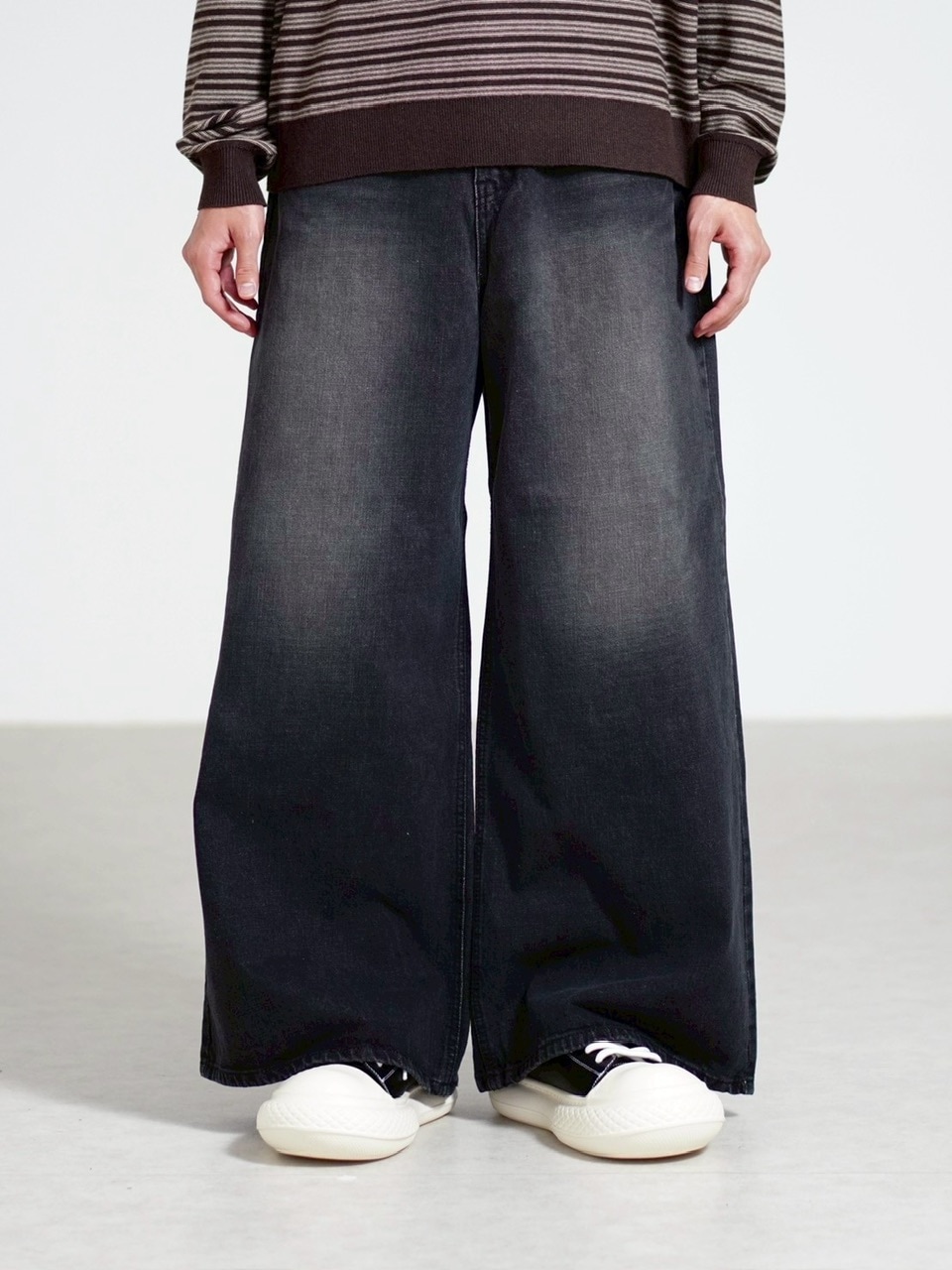 パンツ chichanchan0406 受注制【Chikashitsu +】buggy denim pants / 【チカシツプラス