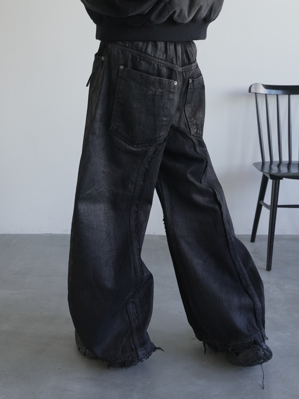 パンツ CHIKASHITSU PLUS HIGH denim pants CHIKASHITSU PLUS HIGH】Washed coating denim pants | OUR BRAND