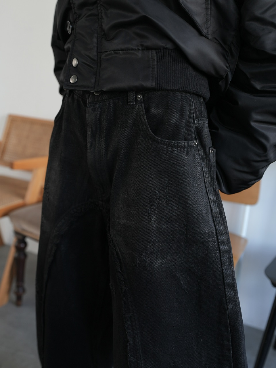 2/7 20:00再販【CHIKASHITSU PLUS HIGH】Washed coating denim pants