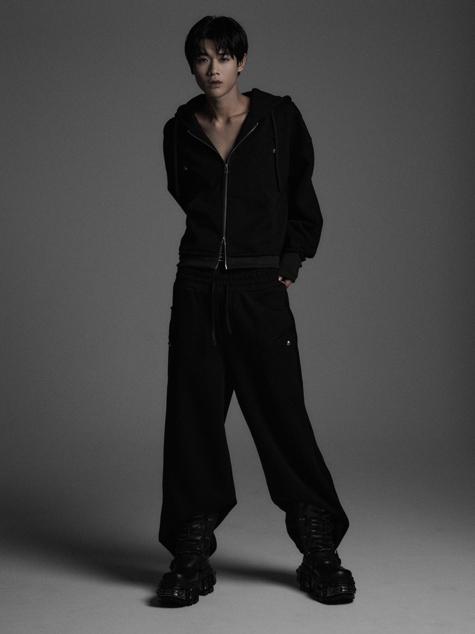 Rosen Kreuz】the taste“V” WIDE OVERFIT SET UP PANTS | OUR