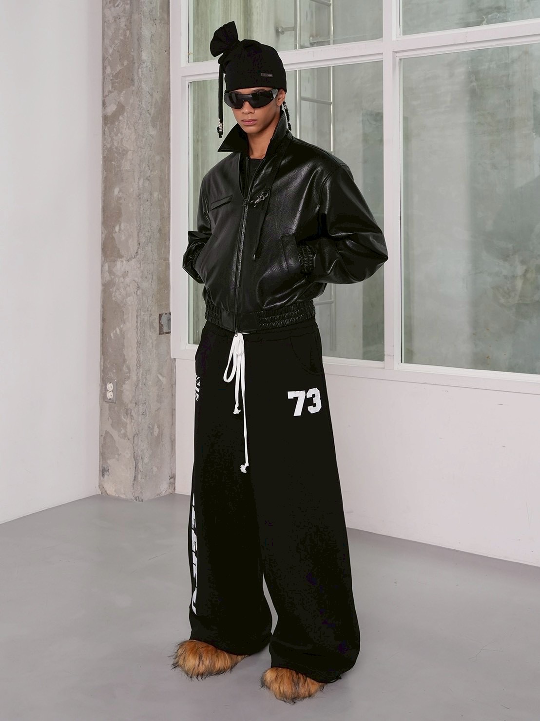 ESC STUDIO】Lucky Cheeky sweat pants | OUR BRAND,ESC STUDIO