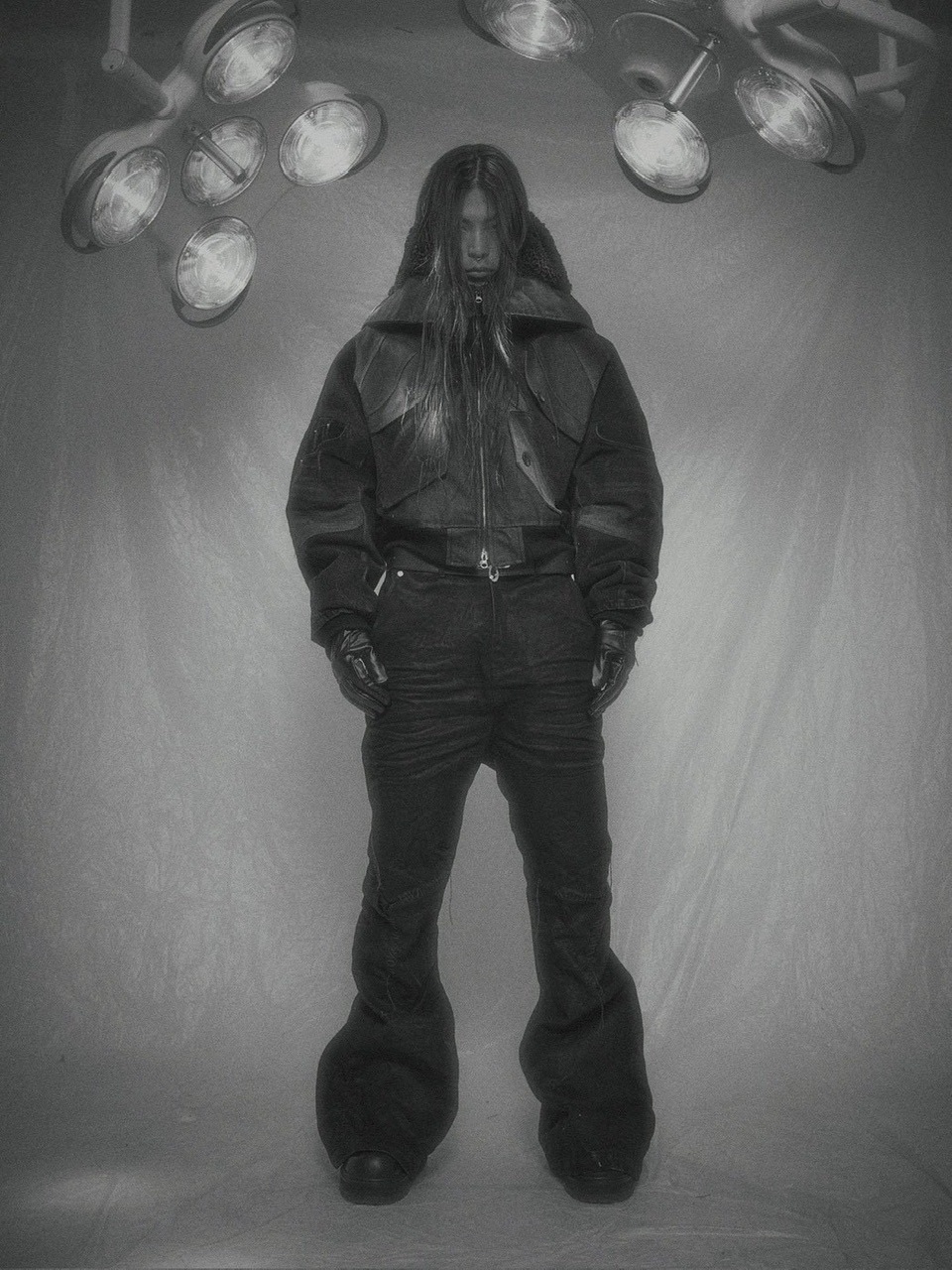 【SURGERY】surgery sutured boot-cut burnished pants