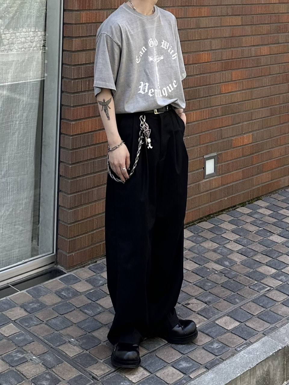 大阪店WEB限定【Chikashitsu +】box fit jesus t-shirt (2color) | OUR