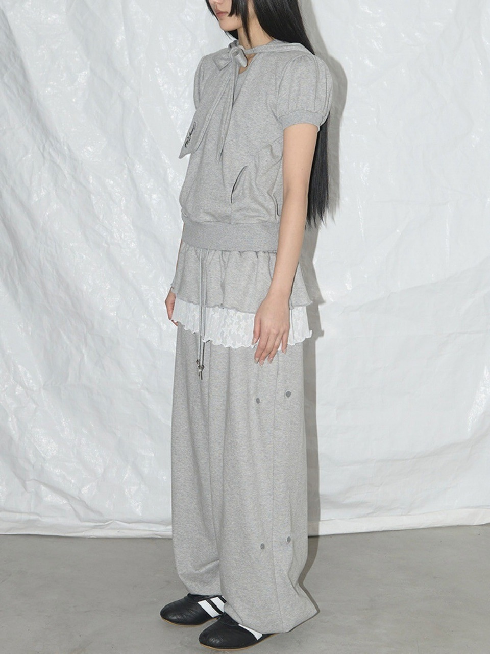 【FANCY CLUB】FRILL LACE BUTTON SWEATPANTS / 【ファンシークラブ】フリルレースレイヤードボタンスウェットパンツ
