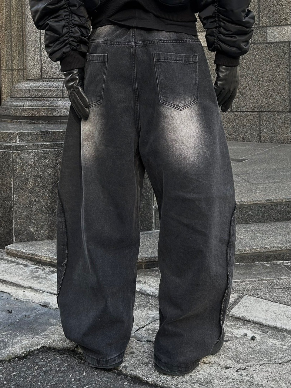 大阪店WEB限定【Chikashitsu +】maximum balloon denim pants